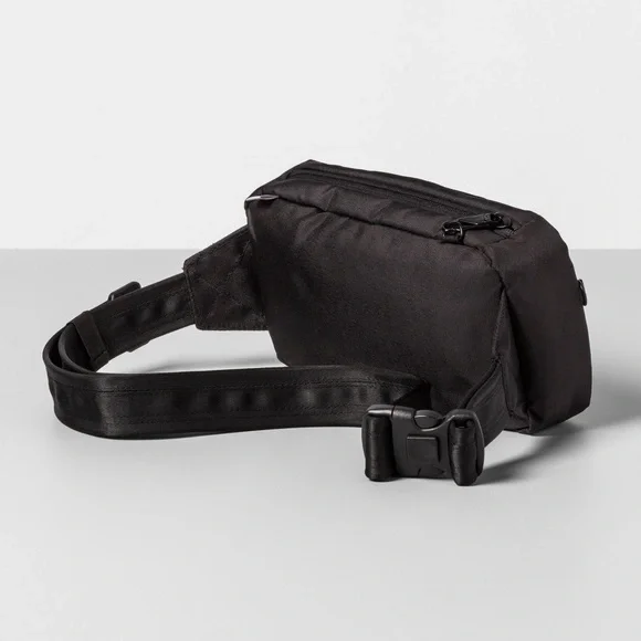 Made by Design Antitheft RFID Hip Sling Pack in Gray - Picture 2 of 11